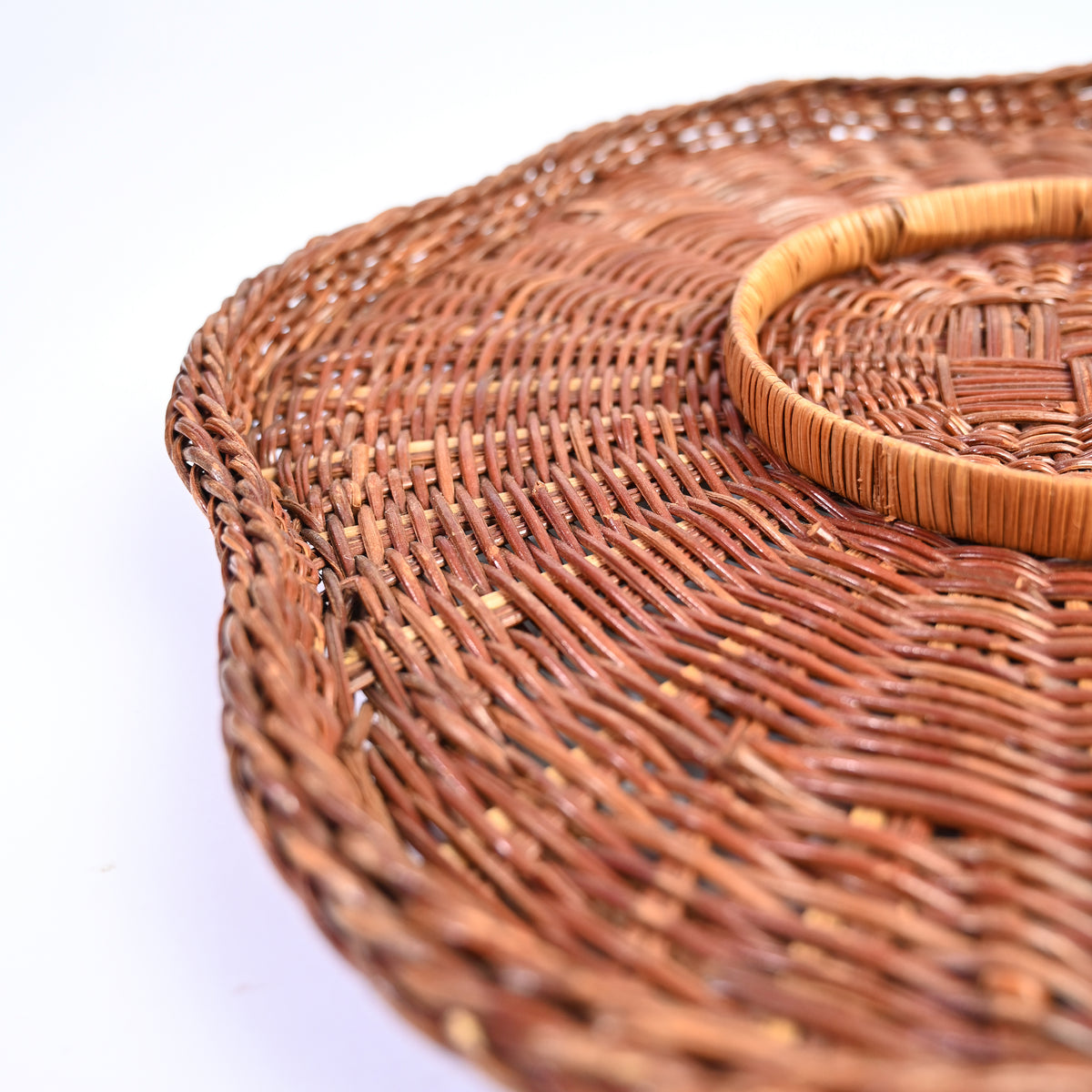 Scalloped French Wicker Tray