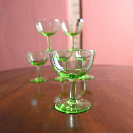 Uranium Green Mini Champagne Glasses