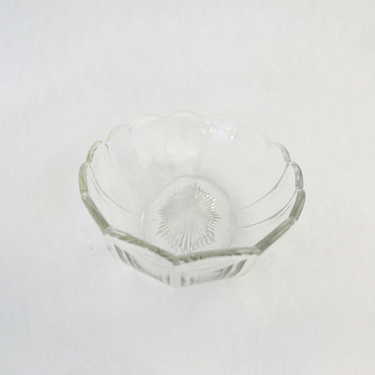 Medium Oval Glass Bowl