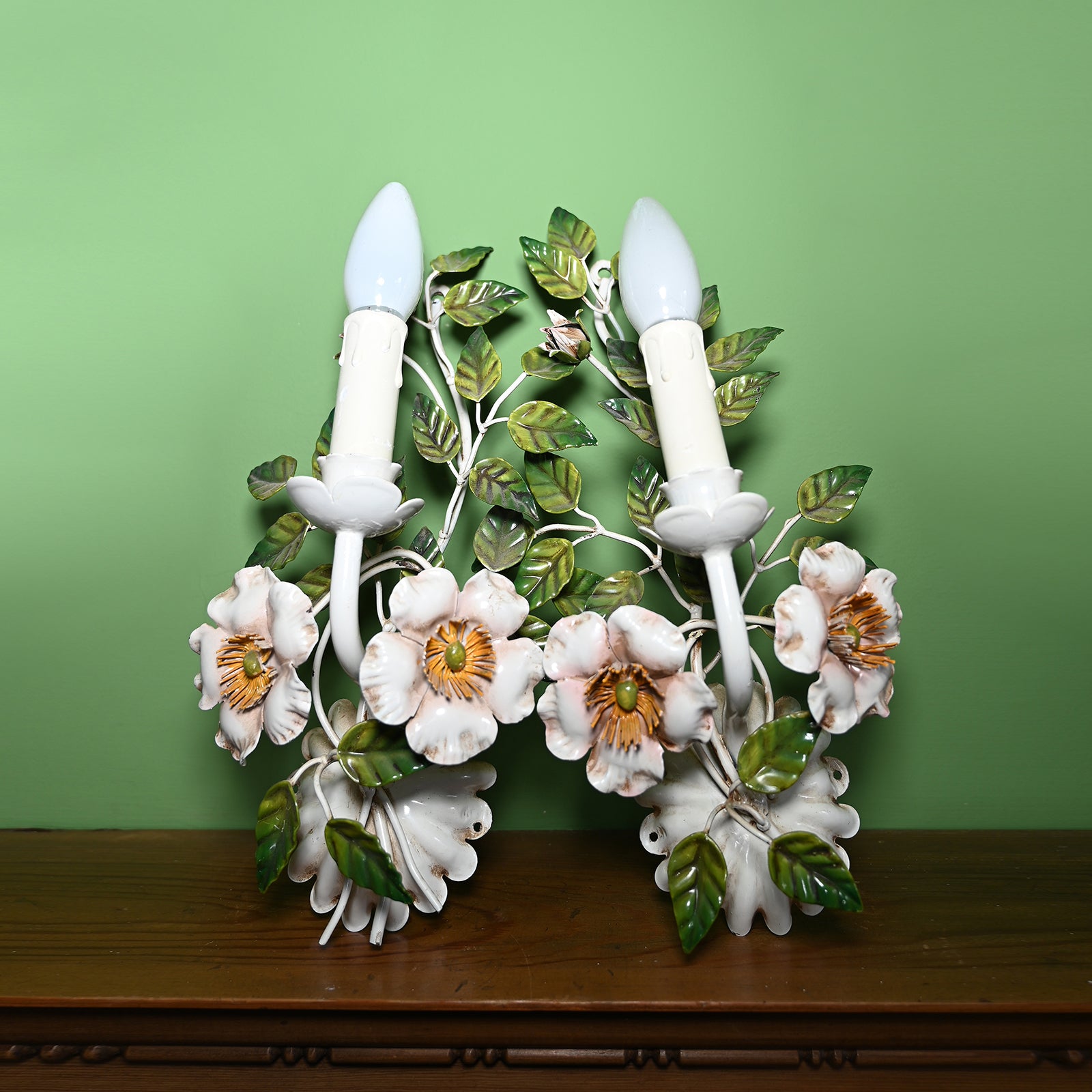 A stunning Pair of Toleware Floral Scounces