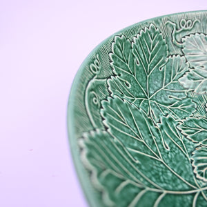Wedgewood Green Leaf Large Bowl