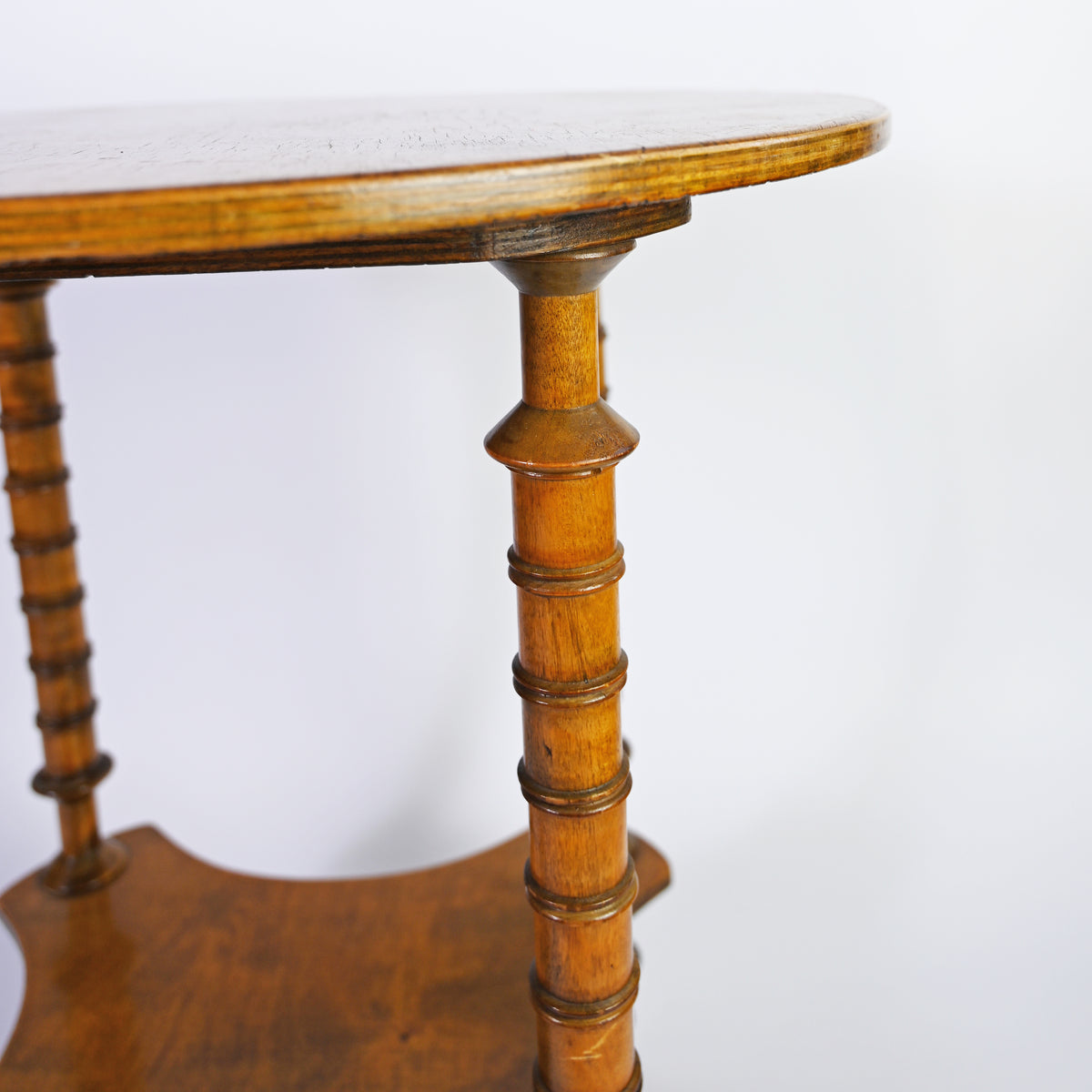 Charming Spool Legged Occasional Table