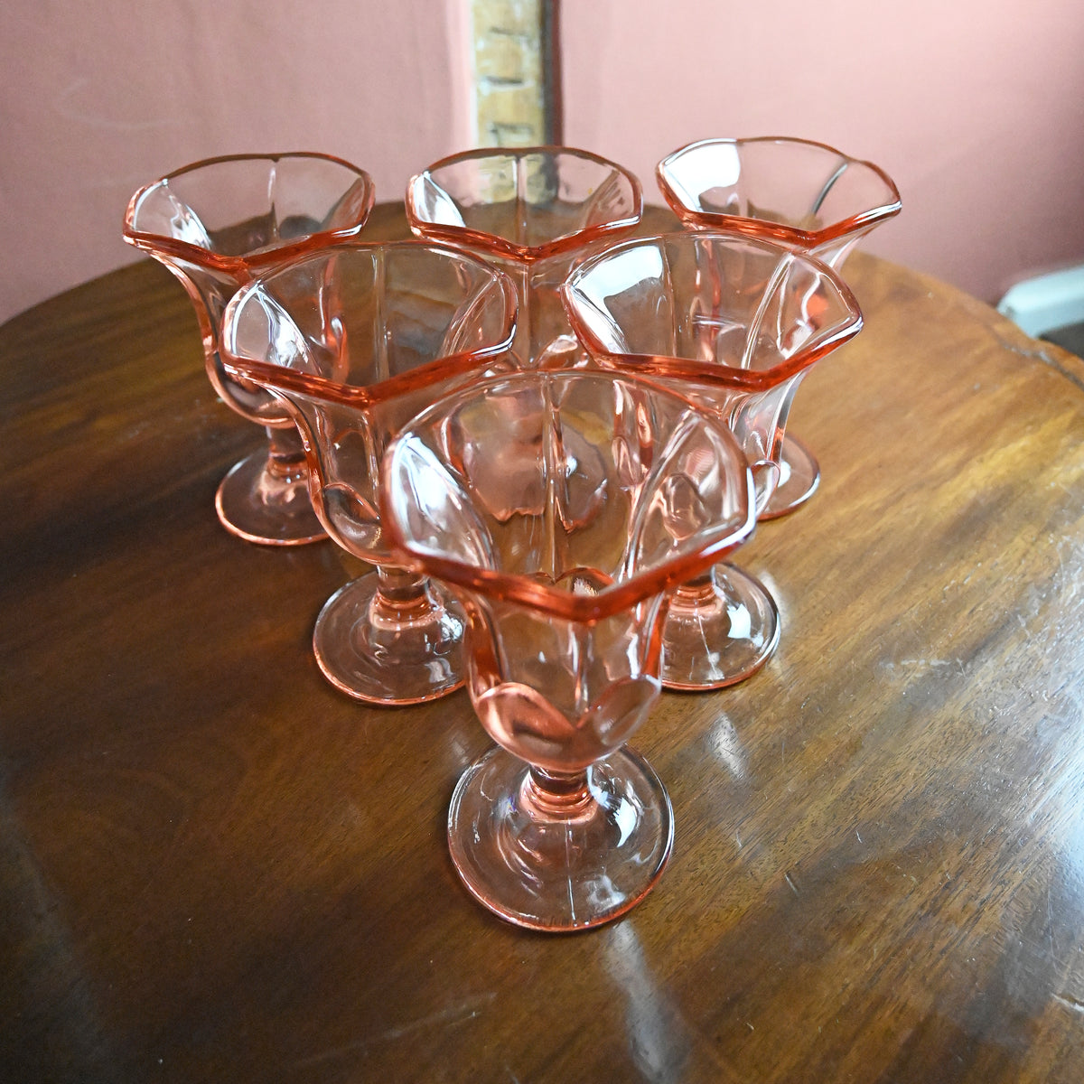 Gorgeous Pink Ice-Cream Dishes