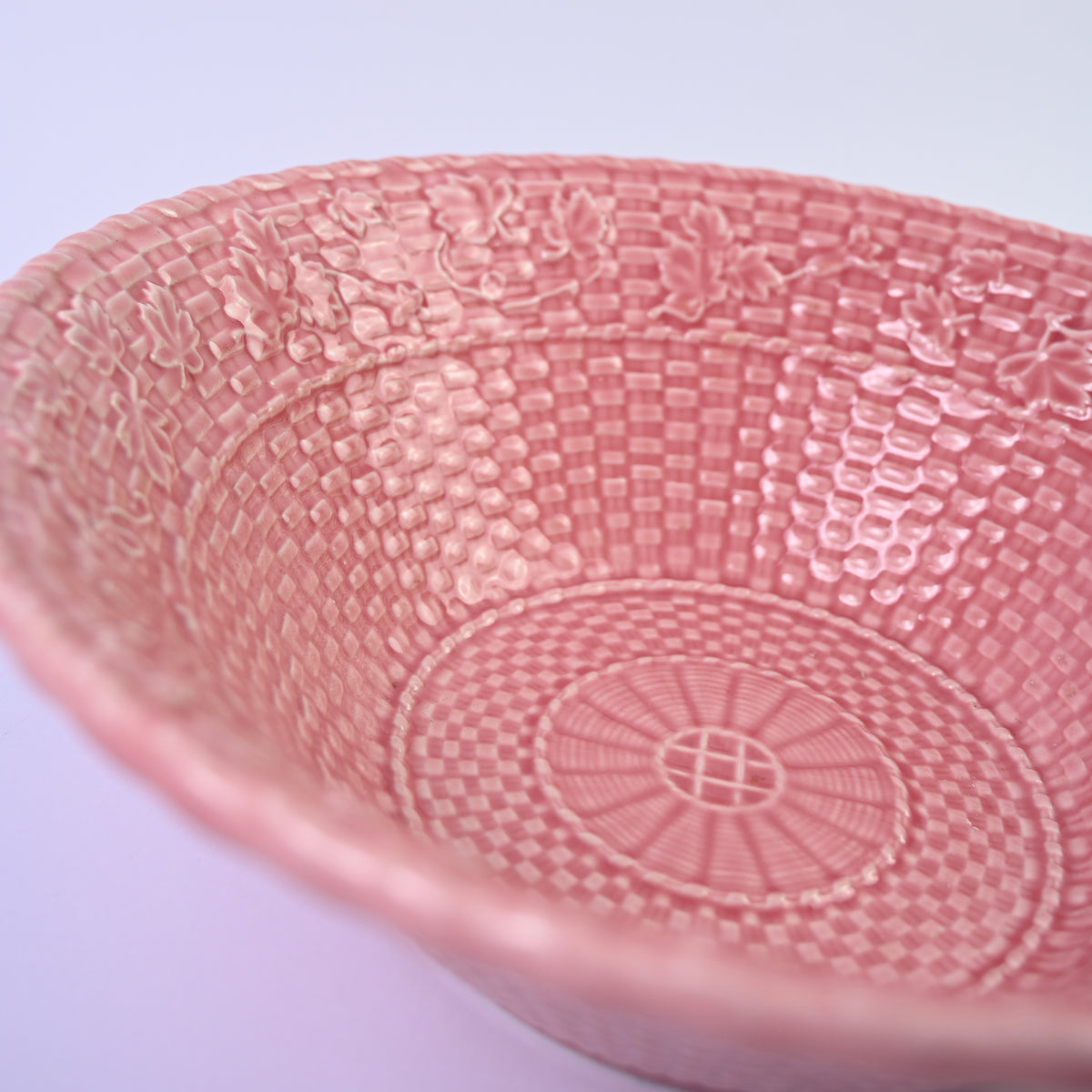 Large Pink Bordallo Pinheiro Basketweave Bowl