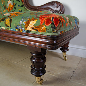 Luxurious  Victorian Chaise Lounge