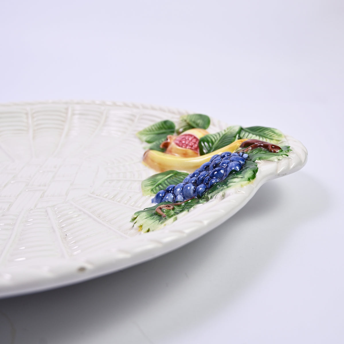 Large Weave Fruit Platter