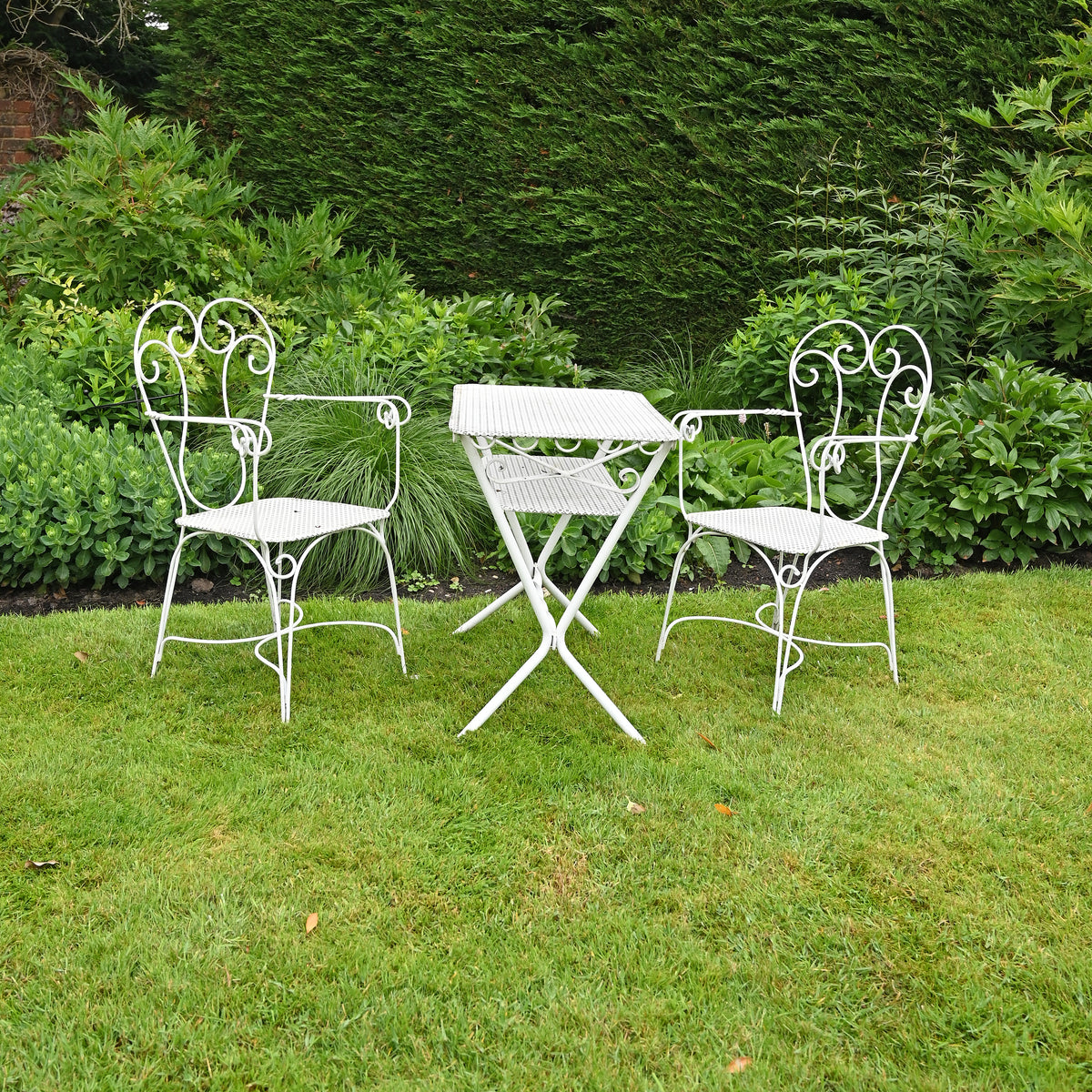 White Iron Bistro Set
