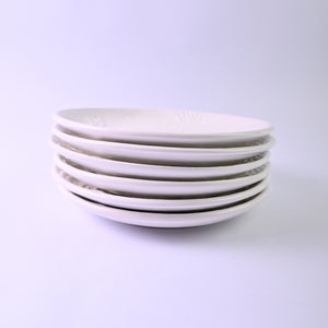 White Fish Plate Set