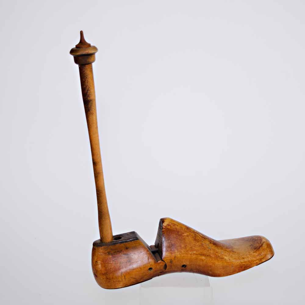 Decorative Wooden Shoe Stretcher