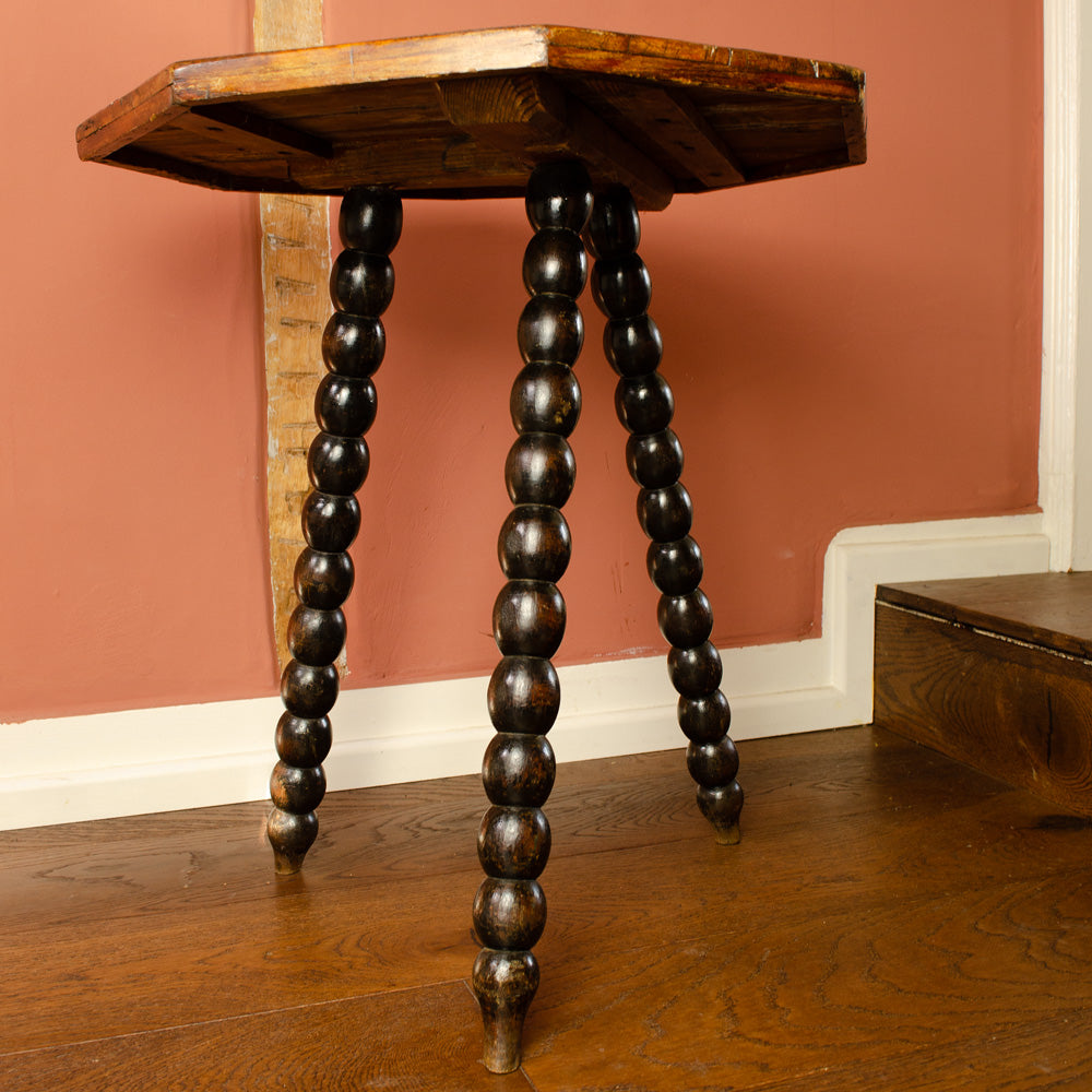 Sweet Occasional Victorian Bobbin Table