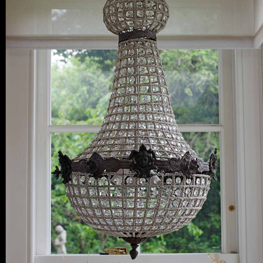 Stunning Vintage Chandelier